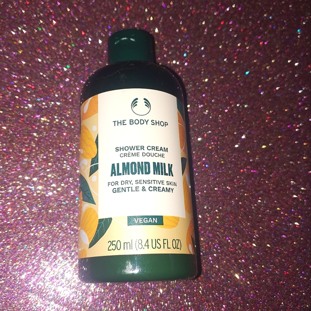 Almond Milk Shower Cream for Dry, Sensitive Skin The Body Shop